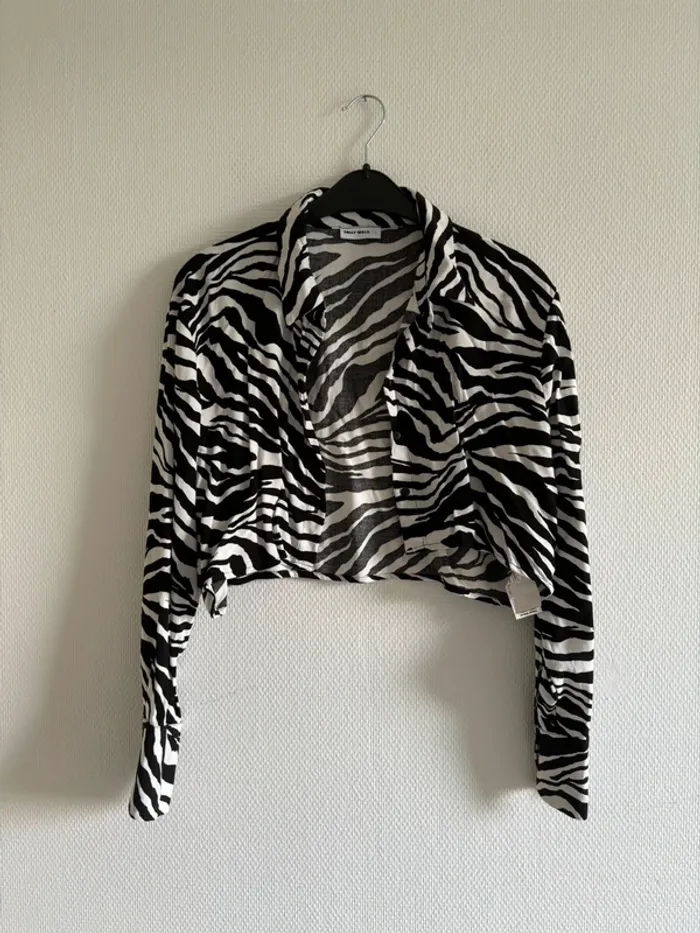 Chemise courte à motifs zèbre