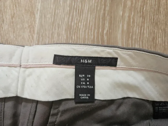 Pantalon gris - photo numéro 2