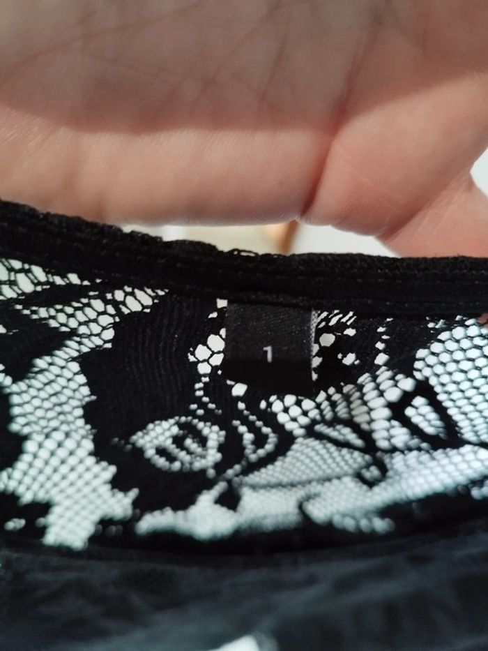 Robe dentelle femme - photo numéro 2