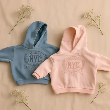 Sweet à capuche