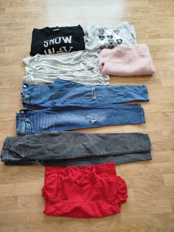 Lot vêtements taille 12 ans