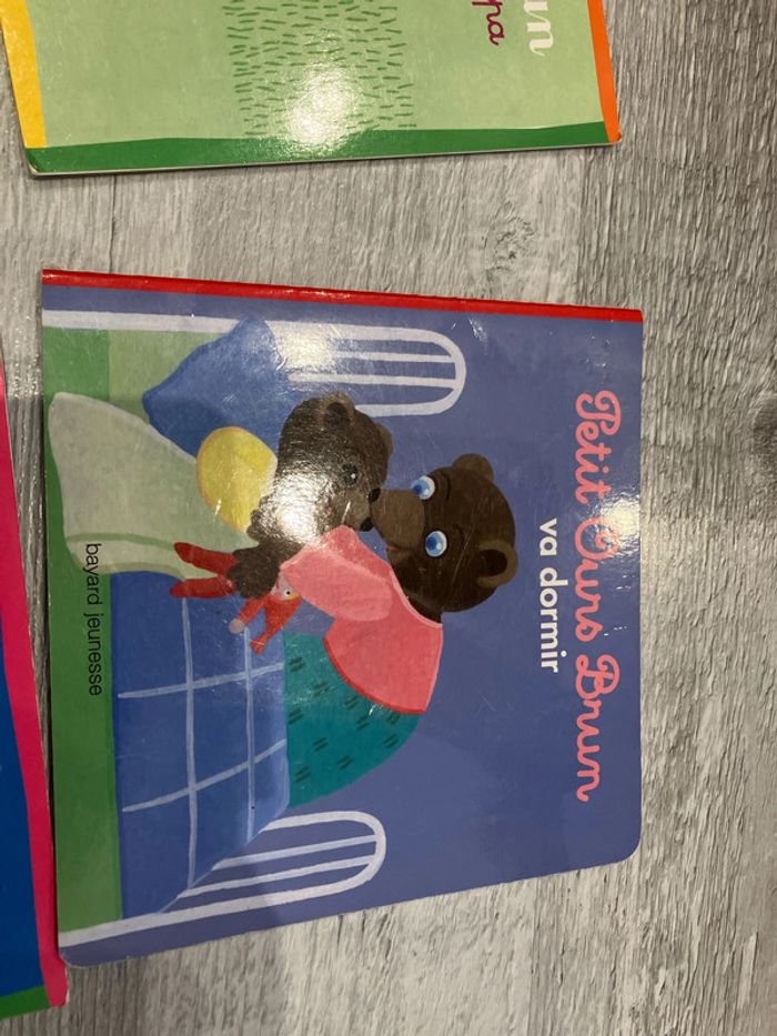 Livres petit ours brun - photo numéro 4