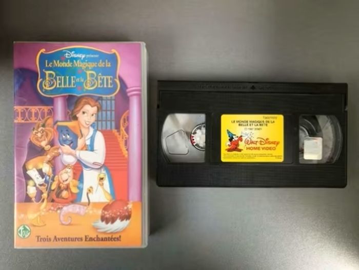 VHS Le monde magique de la Belle et la Bête - photo numéro 2