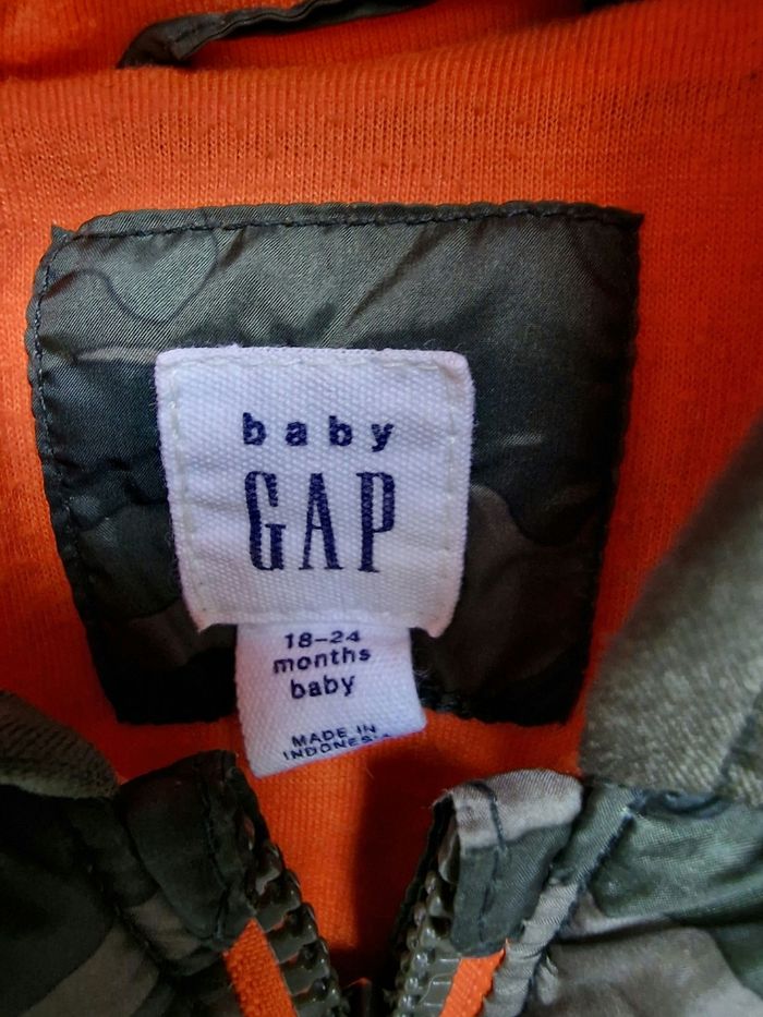 Doudoune Gap 18-24 mois - photo numéro 3