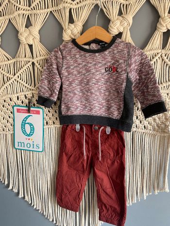 Ensemble pull + pantalon t.6m.