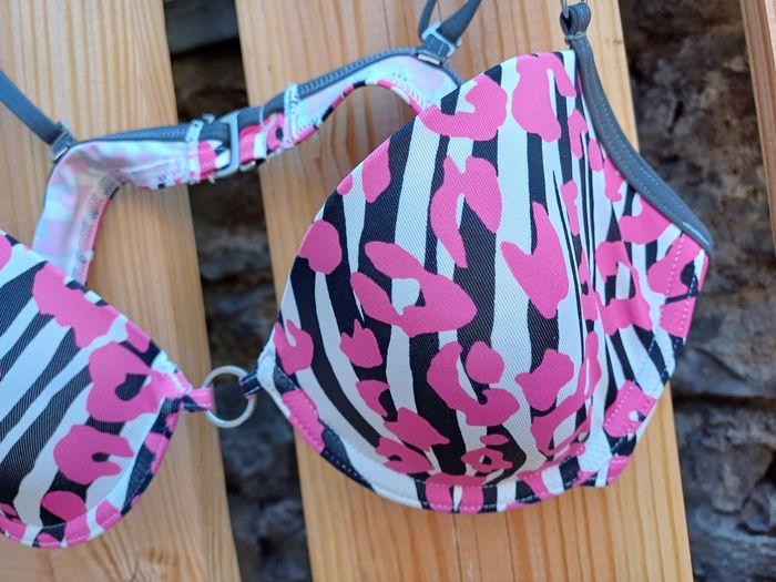 Magnifique bikini zèbré et fleuri rose Calvin Klein - photo numéro 4