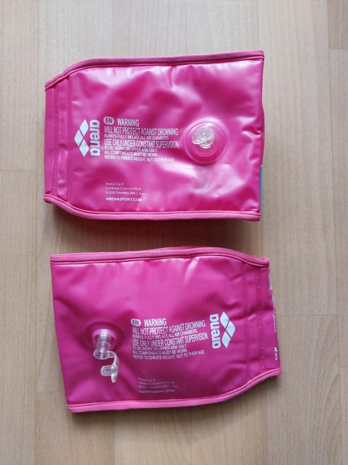 Lot 2 brassières piscine 1/3 ans - photo numéro 4