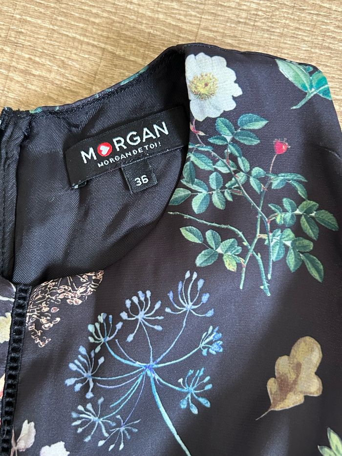 Robe noire et fleurie sans manches Morgan taille 36 TBE - photo numéro 10
