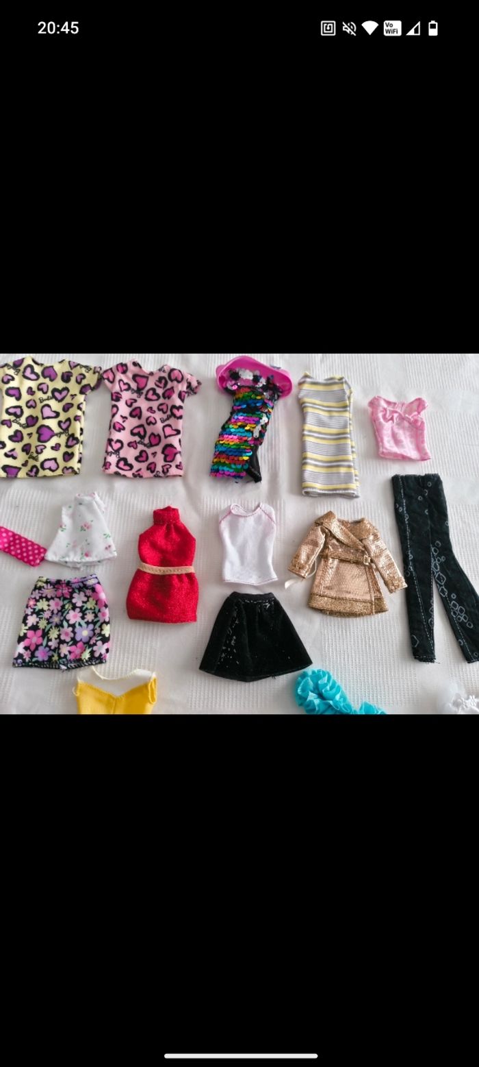 Lot vêtements poupée barbie - photo numéro 3
