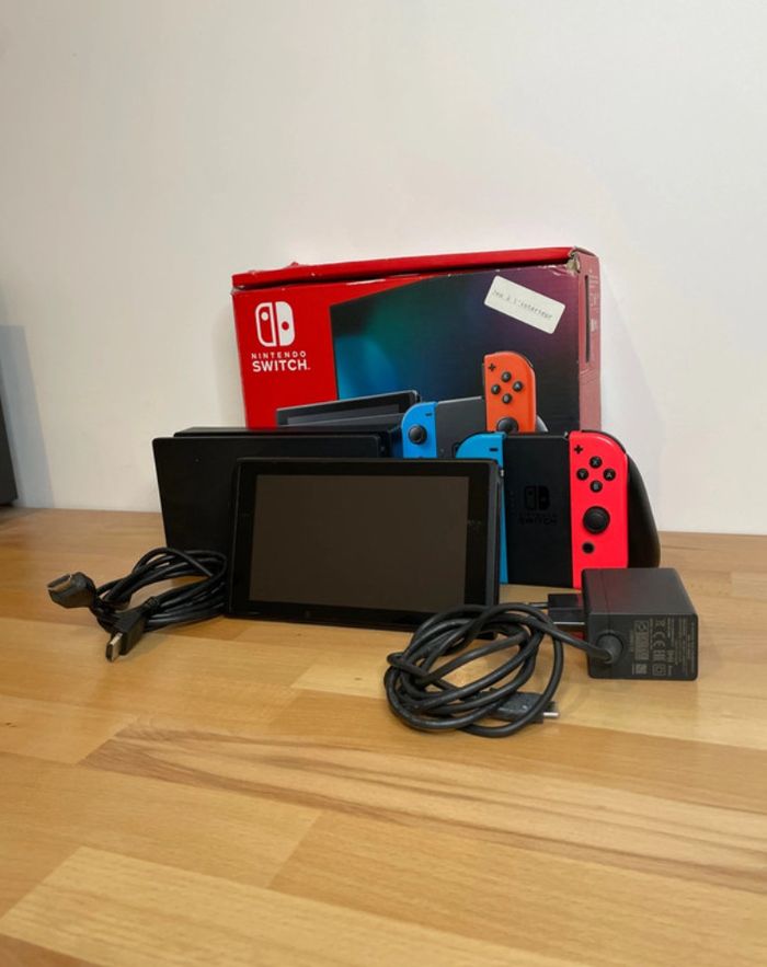 Console de jeu Switch - photo numéro 5