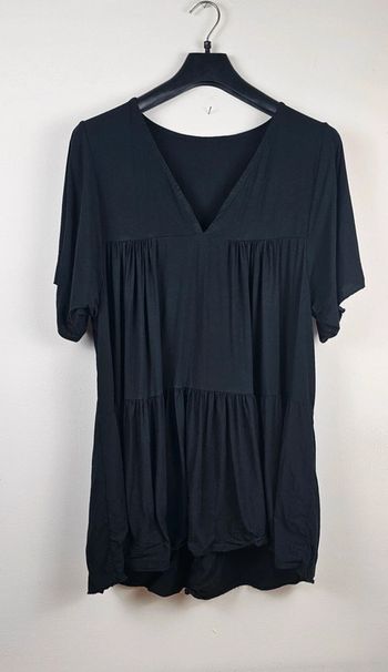 Robe noire légère