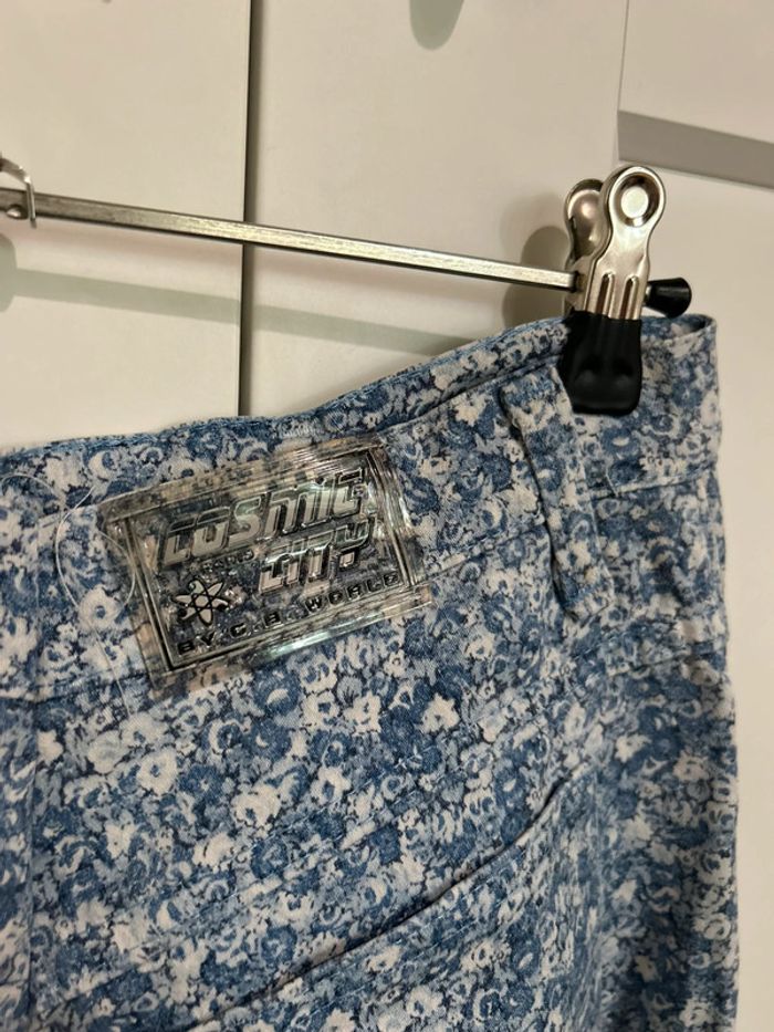 683 – pantalon fleuri blanc et bleu clair ajusté sans marque et taille 34-36 / S - photo numéro 6