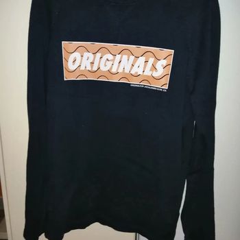 🌸Pull noir "jack and Jones" Taille L🌸