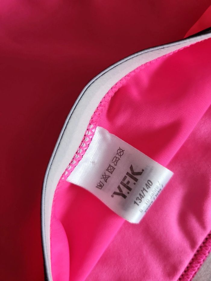 Maillot de bain 2 pièces 8/10 ans - photo numéro 4