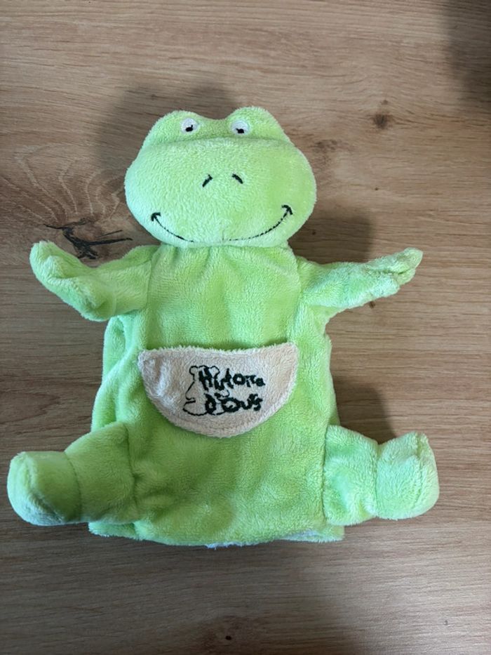 Doudou marionnette grenouille verte poche écru histoire d ours