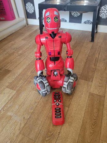 ROBOT WOWWEE 3 ROUES INTERACTIF
