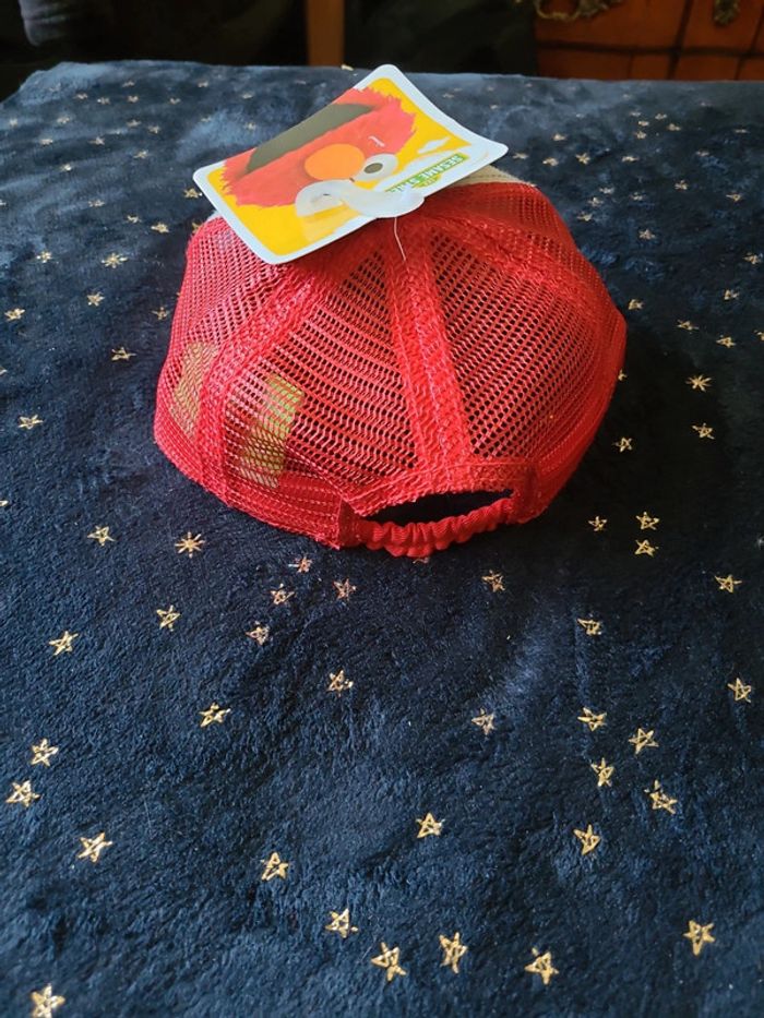 Casquette 48 cm Elmo sesame strret Neuve - photo numéro 4