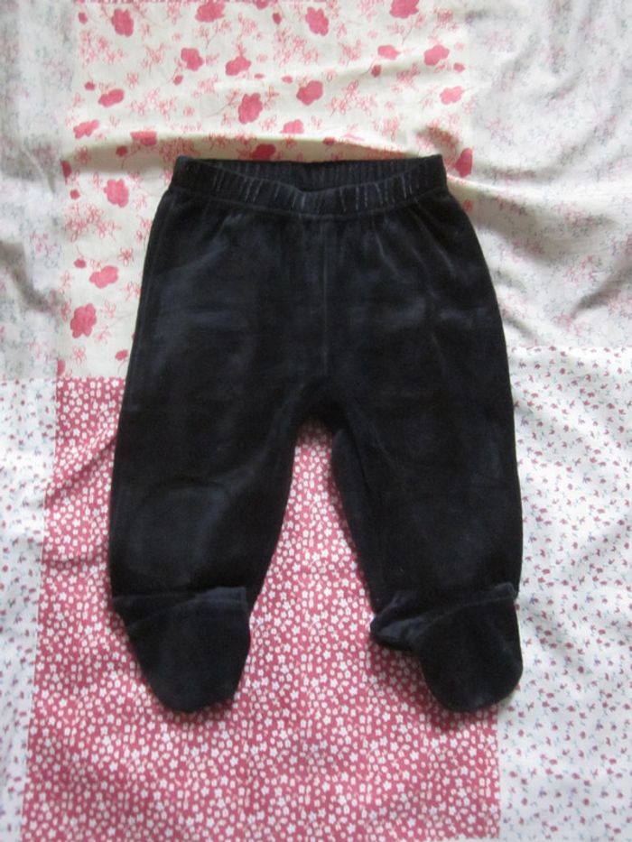 Pyjama velours 2 pièces Mickey 9 mois - photo numéro 5