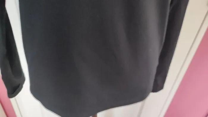 NIKE DRI FIT TAILLE L ENFANT - photo numéro 5