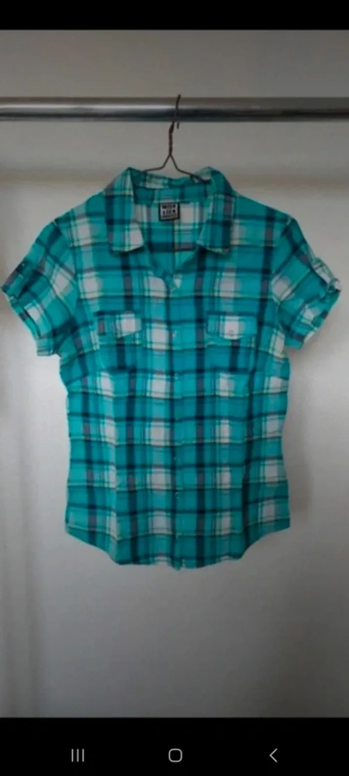 Chemise manches courtes