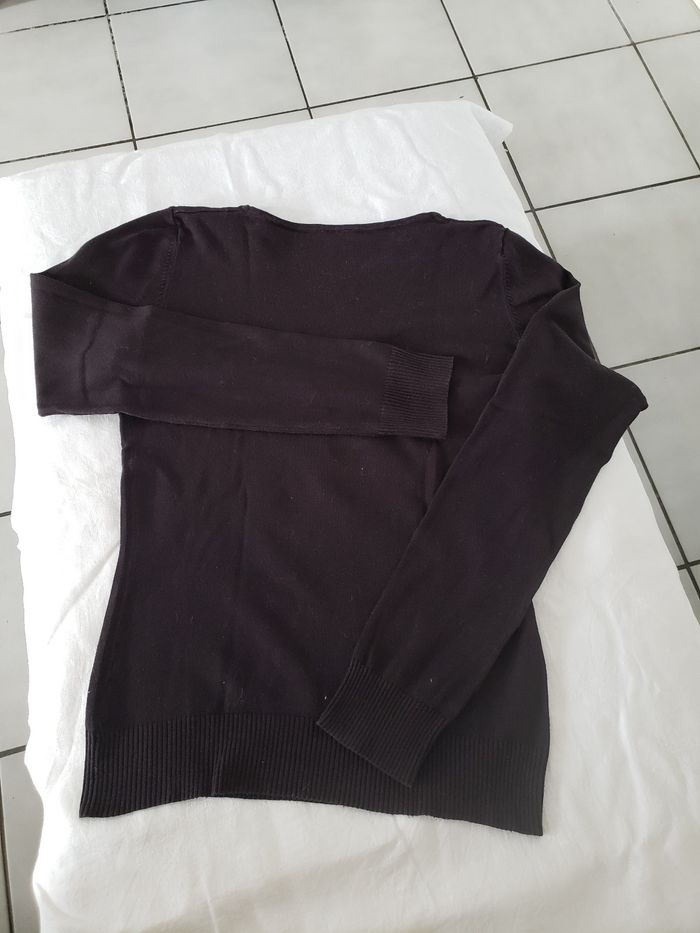 Pull léger noir col V Camaïeu - photo numéro 3
