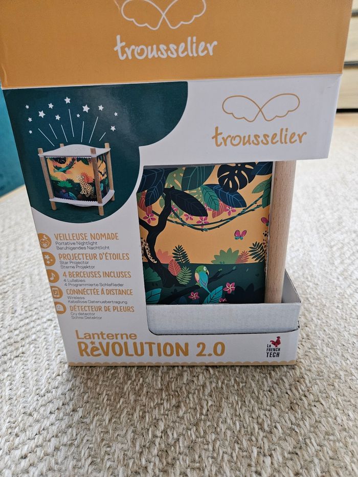 Lanterne révolution 2.0 jungle