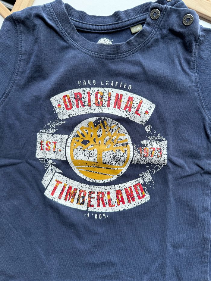 Lot 2 t-shirt Timberland 24 mois Jumeaux - photo numéro 3