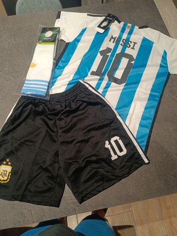 Tenue football Léo Messi argentine t.30