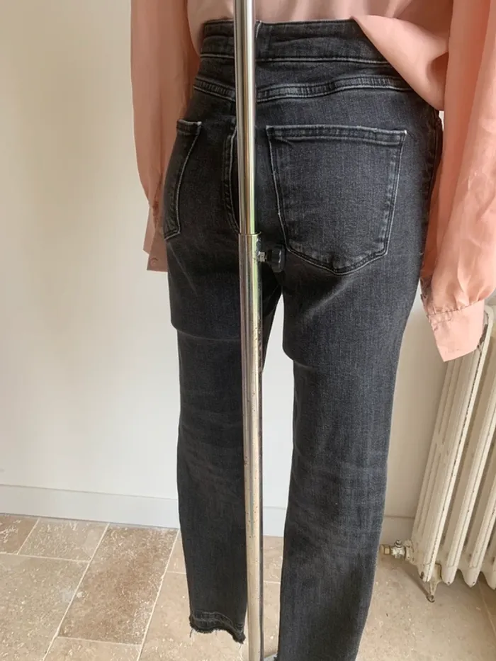 Zara jeans T38) - photo numéro 3