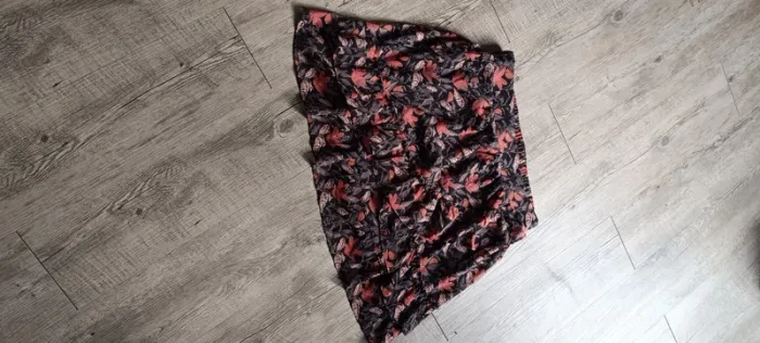 Pas de vintedgo svp jupe - photo numéro 2