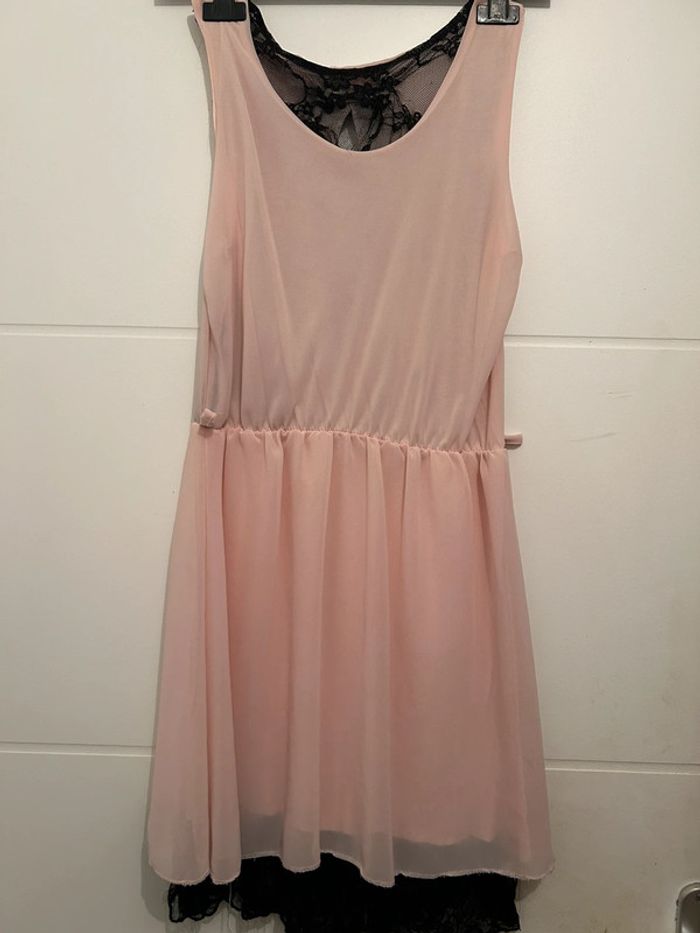 Robe rose clair