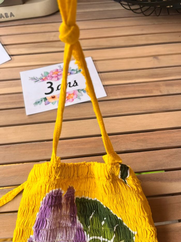 Robe fleurie dos nu 3 ans - photo numéro 2