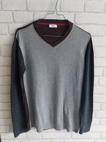 Pull Hugo Boss taille 16 ans