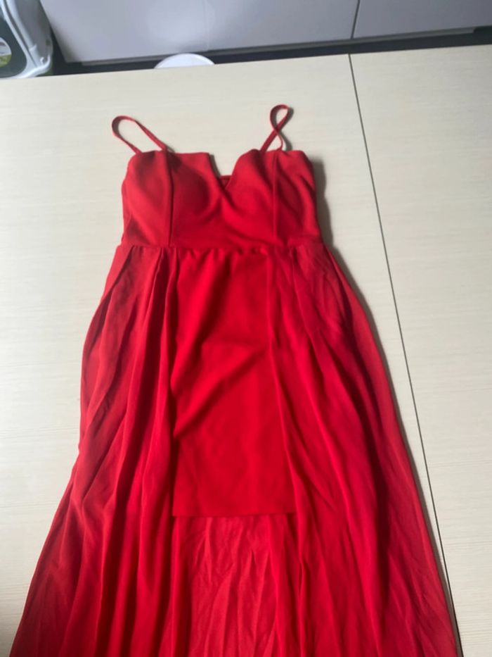 Très belle robe rouge