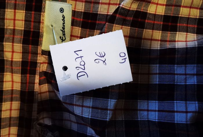 D2071 - chemise femme taille 40 - photo numéro 3