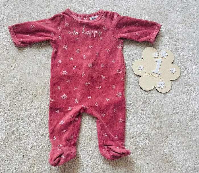 Lot de 7 pyjamas 1 mois - photo numéro 2