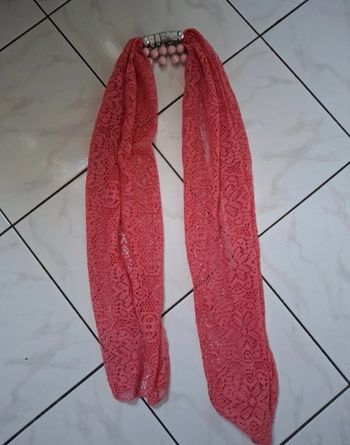 Foulard dentelle rose