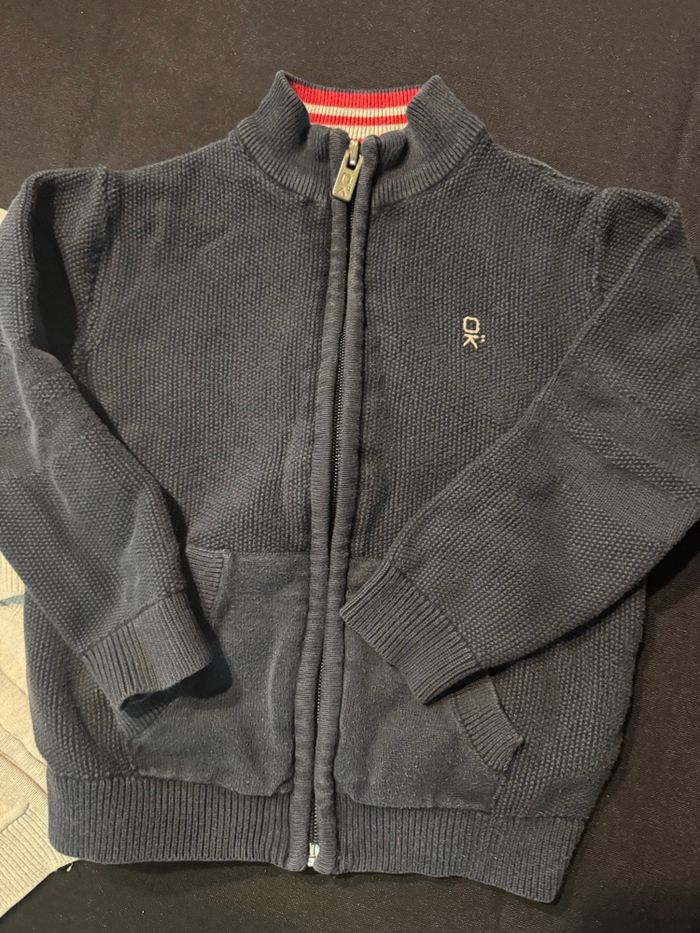 Lot 2 gilets Okaidi 3 ans gris et marine - photo numéro 3