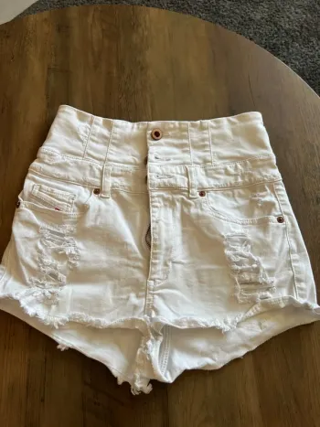 Short jeans blanc diesel xs