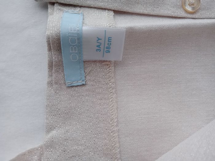 Magnifique ensemble blanc et doré 3 ans - photo numéro 3