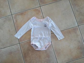 Body Looney toons taille 18/24 mois