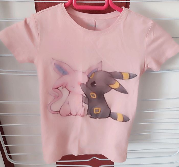 T-shirt fille 6-8 ans / Pokémon