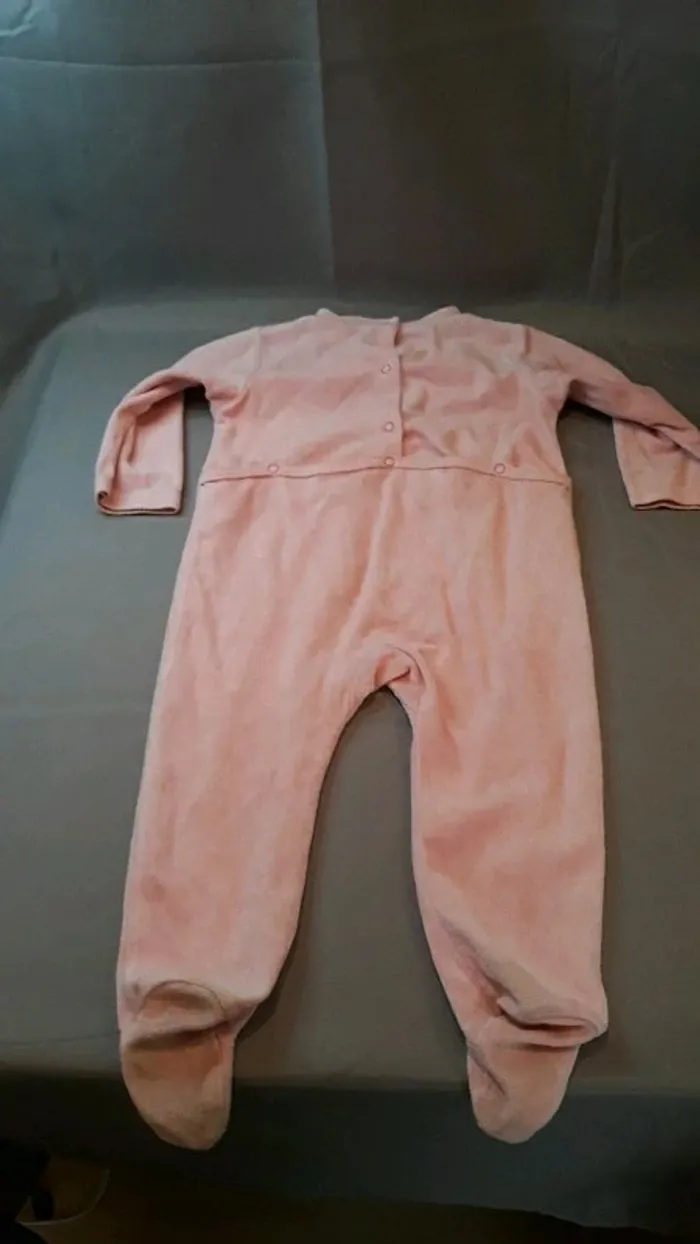 Pyjamas 18 mois - photo numéro 4