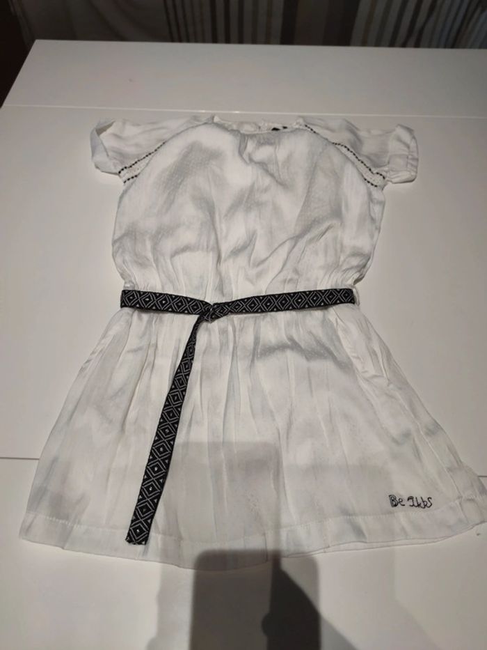 Robe IKKS fluide ethnique trop belle 8ans