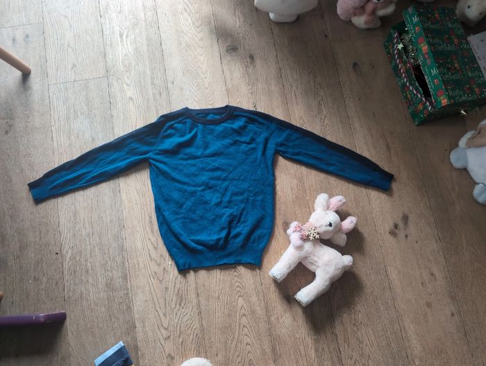 Pull bleu marine 9 ans