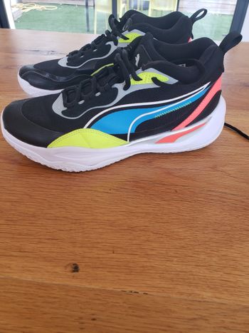 Basket Puma Profoam état quasi neuf 40