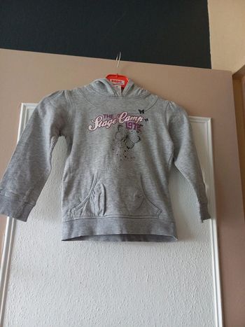 Sweat à capuche fille gris