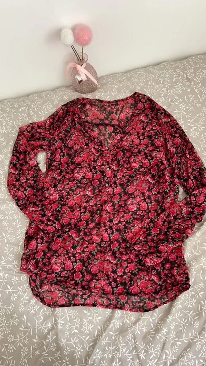 Jolie chemise à fleur