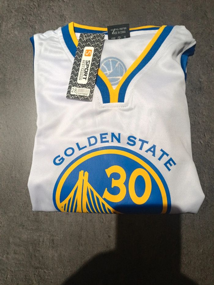 Tenue NBA golden state warriors Stephen Curry blanc. T.28 - photo numéro 4