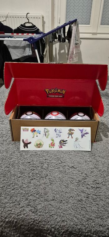 Pokémon JCC – Lot 3 Poké Ball (Poké Ball / Honor Ball / Bis Ball) – Neuf Scellé